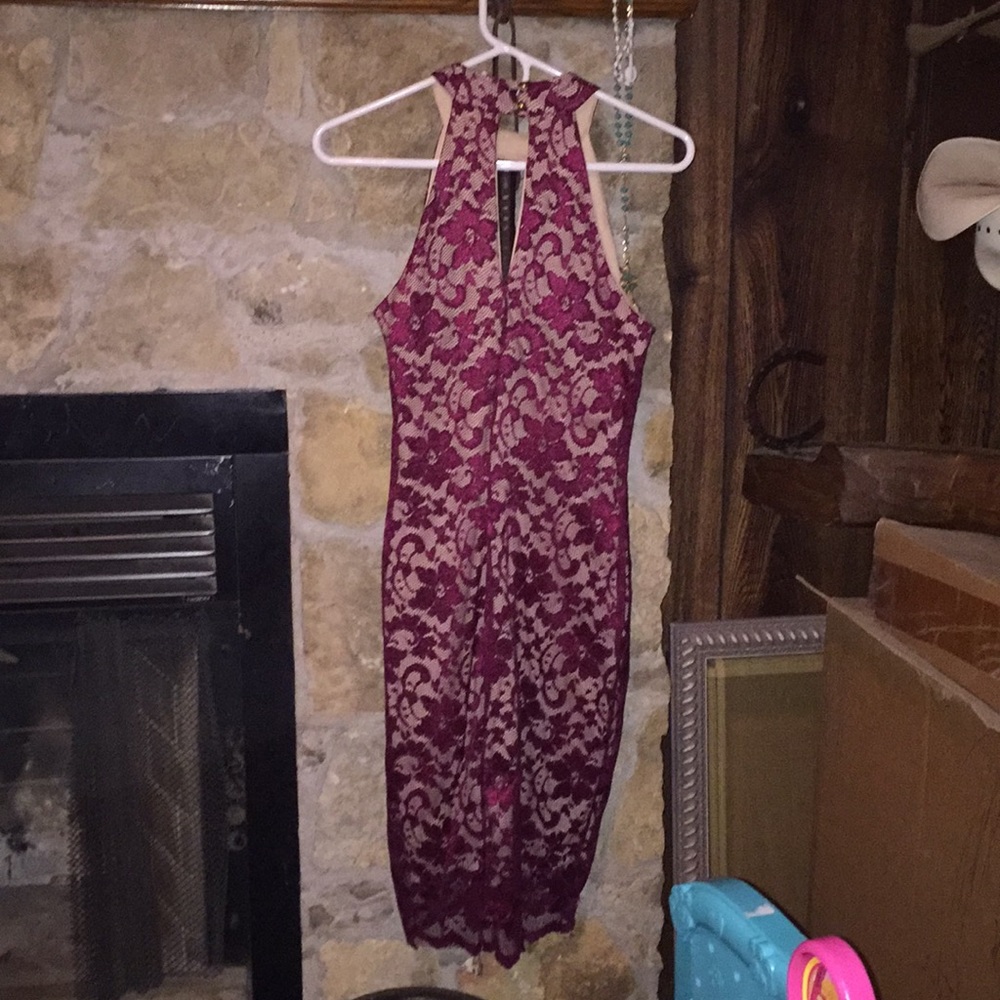 Dress - Picture 3 of 3